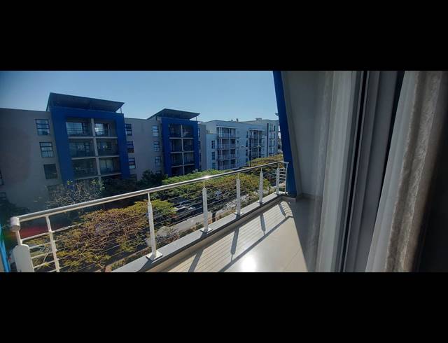 2 BEDROOM APARTMENT FOR SALE IN UMHLANGA RIDGE